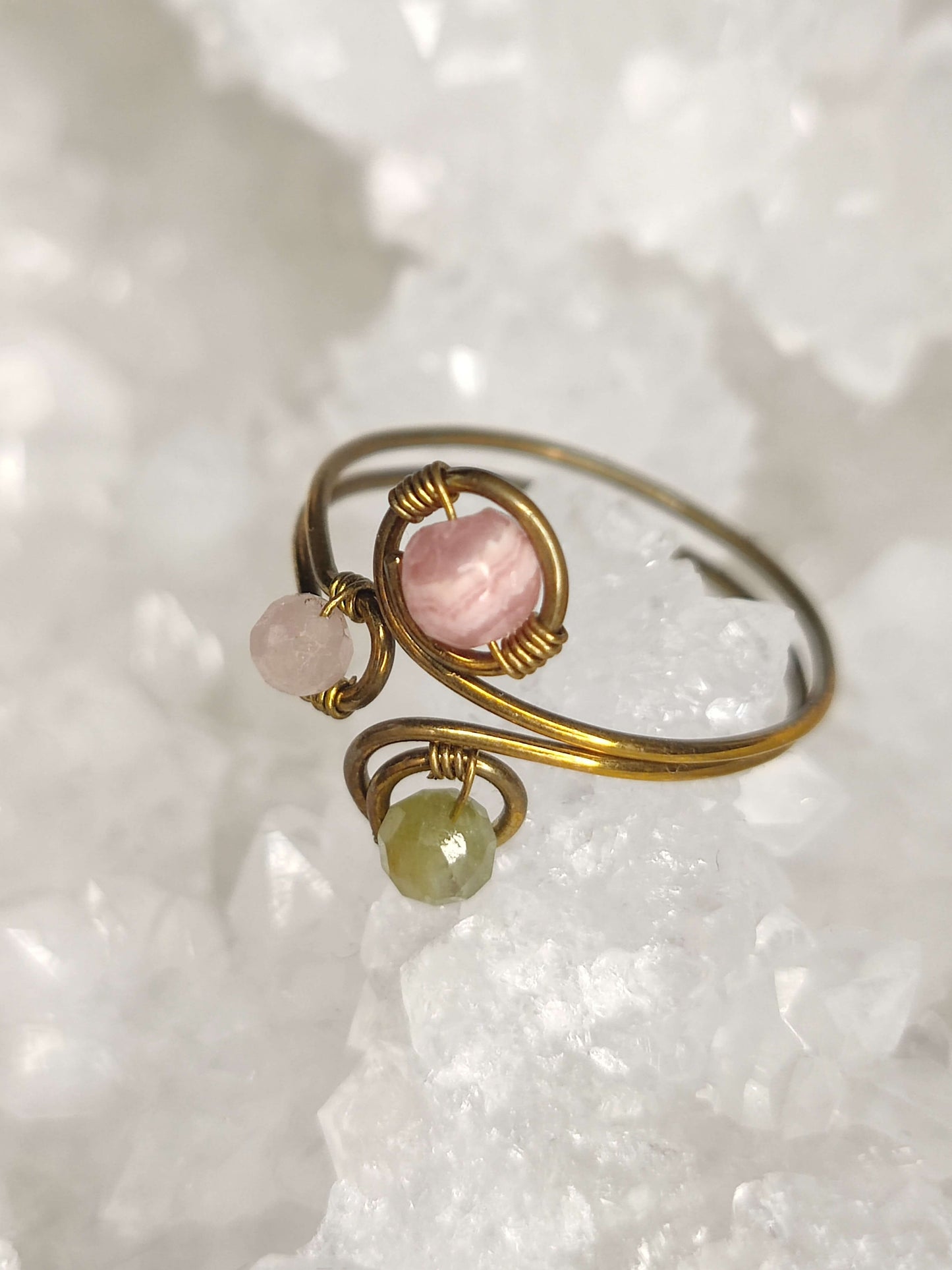 Offener Ring Messing/ Rhodochrosit/ Turmalin