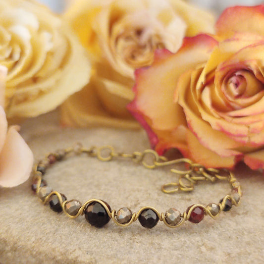 Armreif Messing/Spinell/Pyrit/Granat