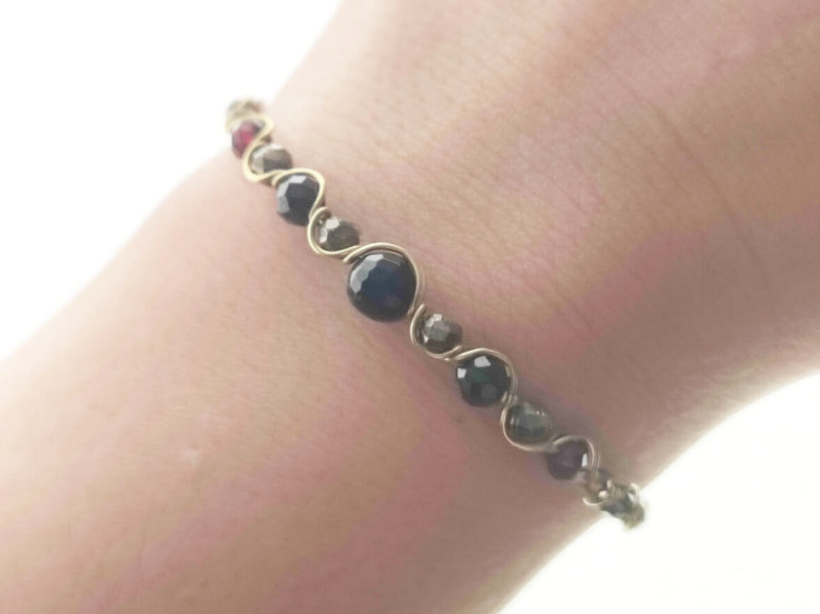 Armreif Messing/Spinell/Pyrit/Granat