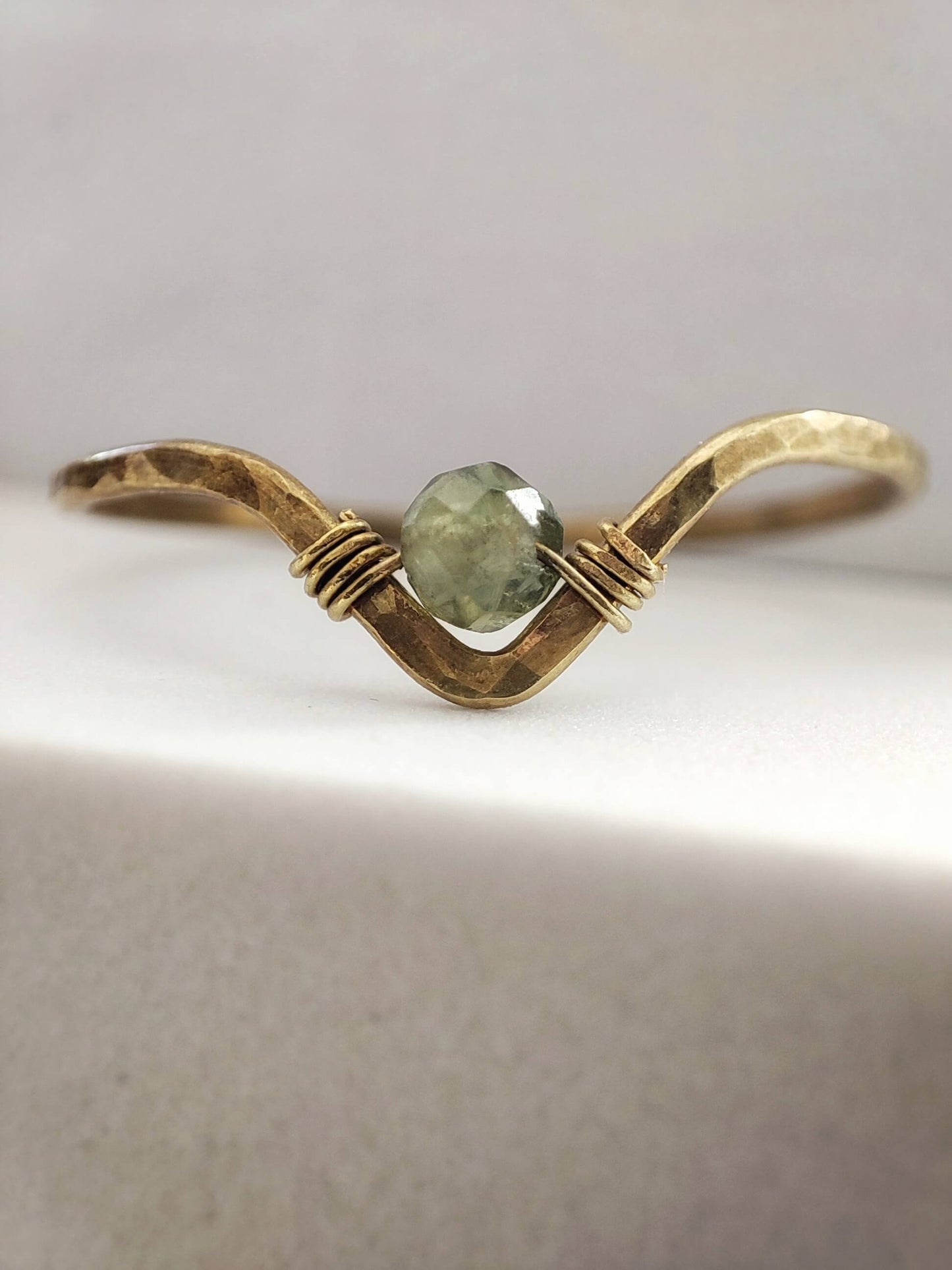 Trust Collection, grüner Apatit/ Messing